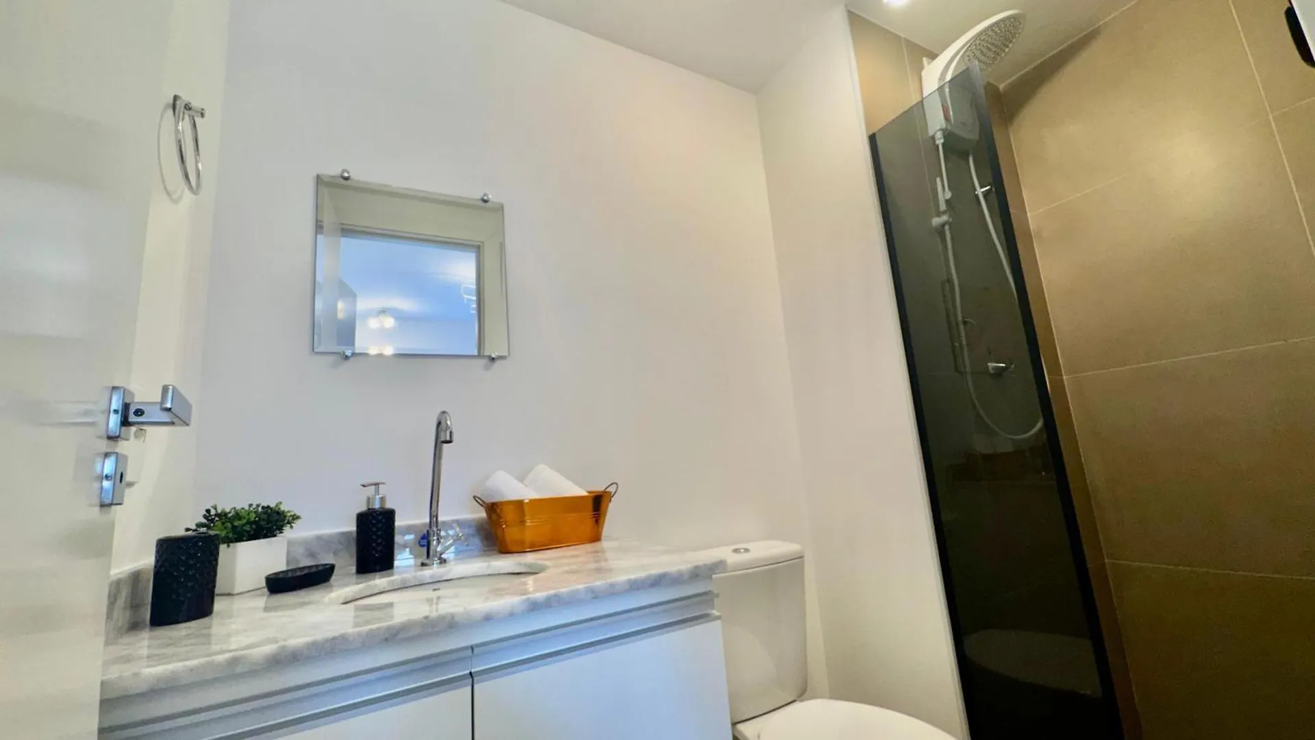 820 - Rentaqui Apartamento Itaim Bibi Premium Sao Paulo Brazil